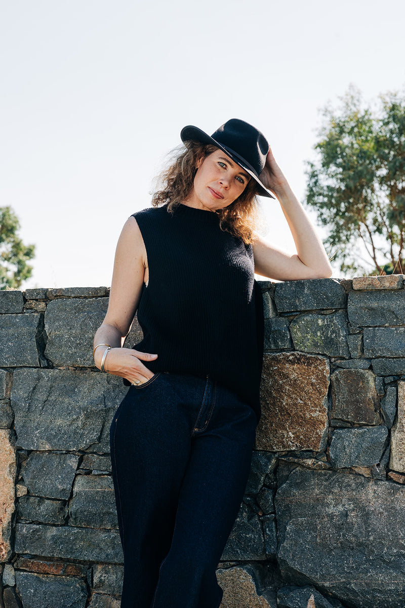 Black Ribbed Vest