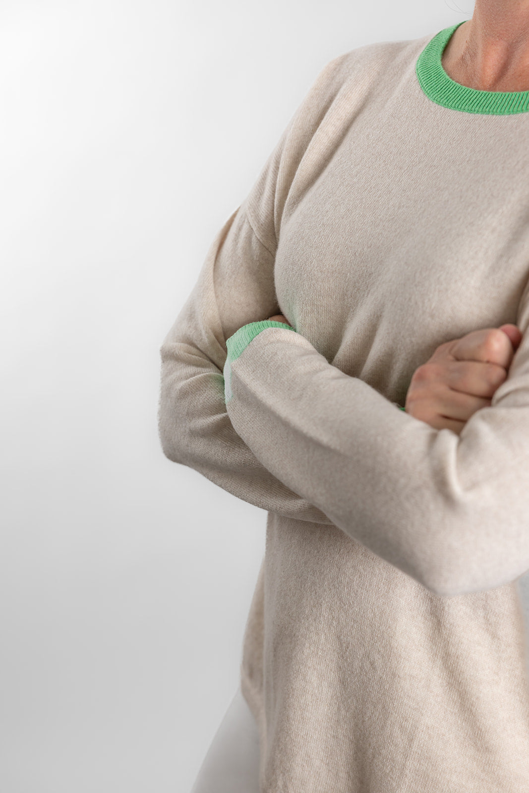 Oatmeal with Bright Green Contrast Swing