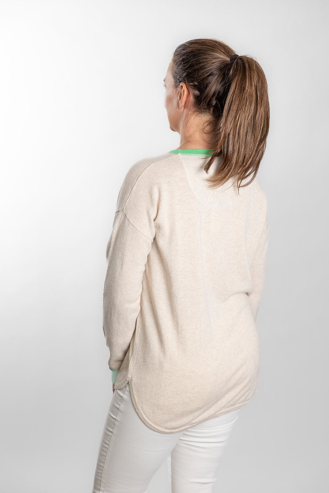 Oatmeal with Bright Green Contrast Swing