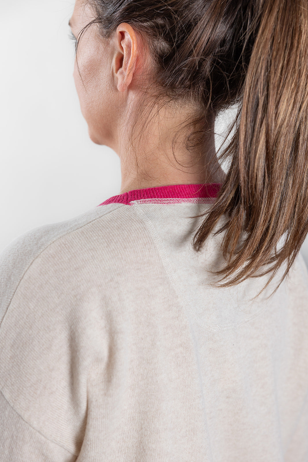 Oatmeal with Bright Pink Contrast Swing