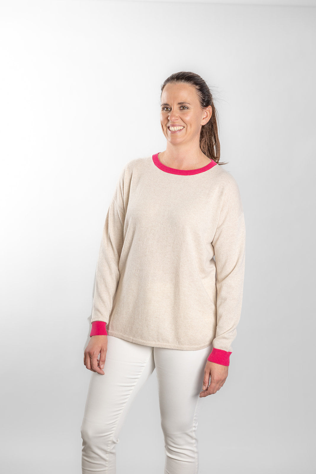 Oatmeal with Bright Pink Contrast Swing