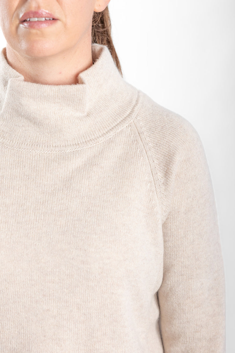 Oatmeal Funnel Neck